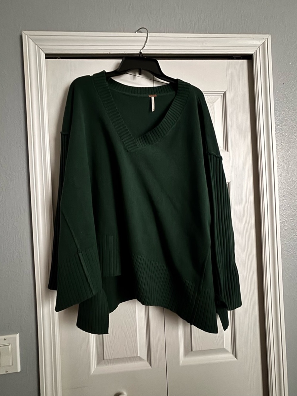 Free People XS Sweater
